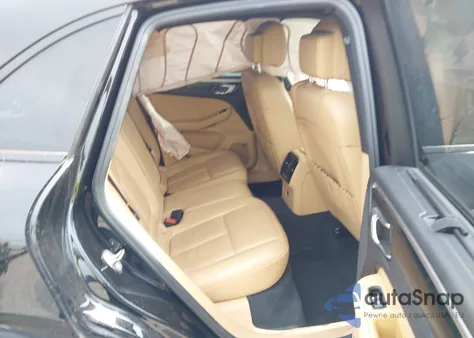 2018 Porsche Macan из США, поврежденный, VIN WP1AA2A57JLB07147